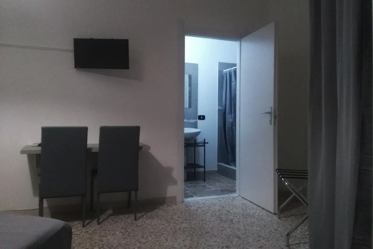 Alghero Seaside Guest House - Affittacamere 3*,